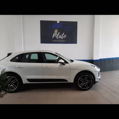 Lavoro carrozzeria Pilato